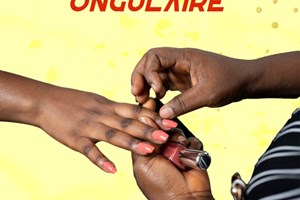 SALON DE BEAUTE MITADY PROTHESISTE ONGULAIRE 