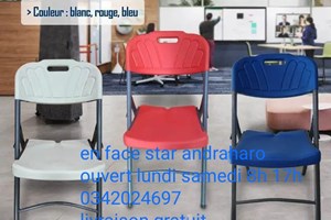 CHAISE PLIABLE PLASTIQUE COULEUR 