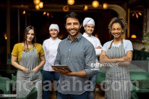 RESTAURANT CHERCHE   SERVEURS , MAGASINIER , CHAUFFEURS 